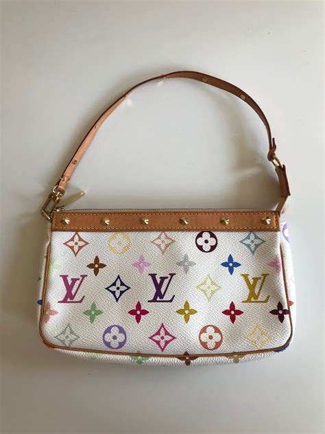 buy louis vuitton pochette